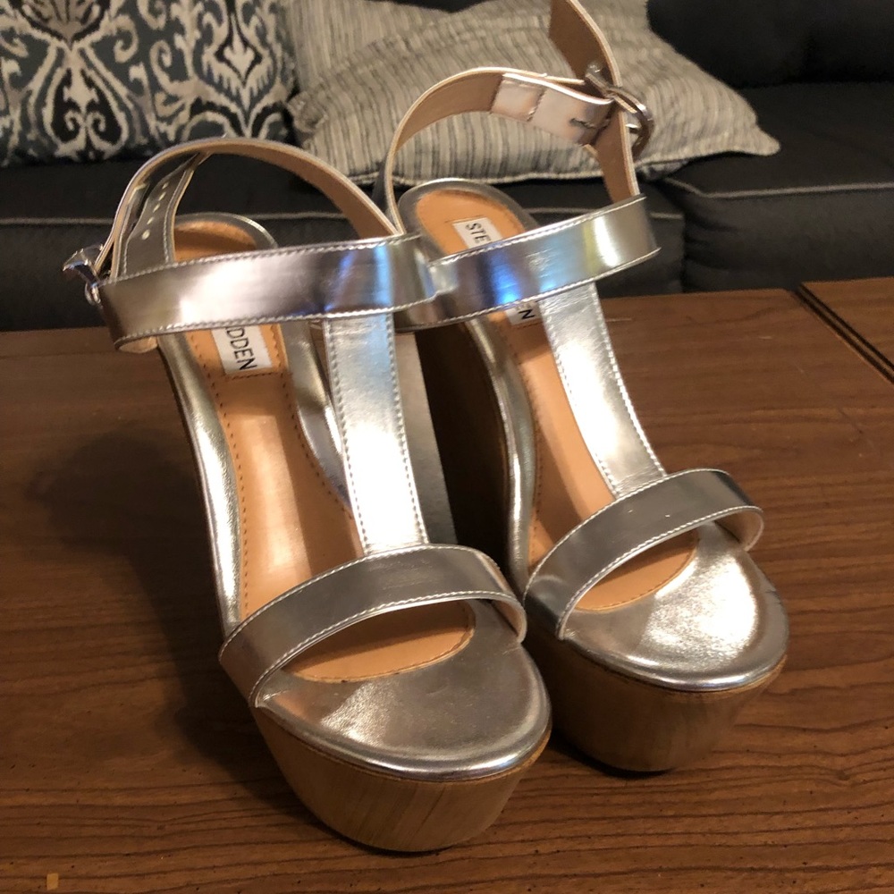 Steve Madden wedge sandals - Picture 2 of 2